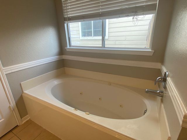 11908 Princess Garden Way, Houston, TX 77047