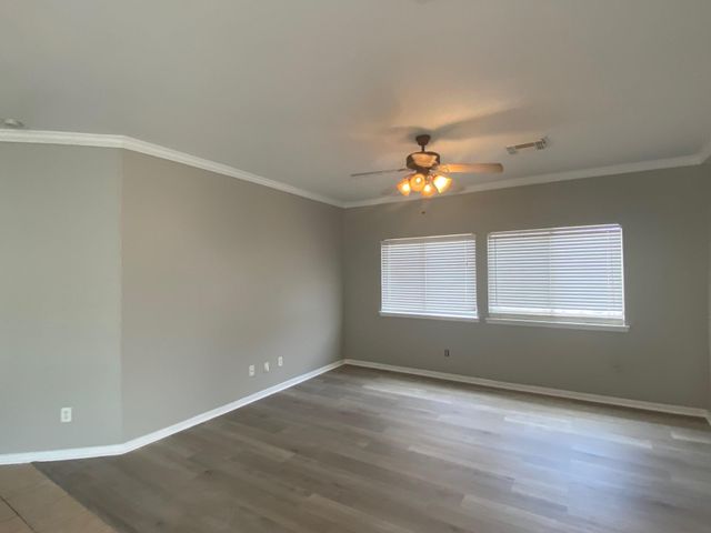 11908 Princess Garden Way, Houston, TX 77047