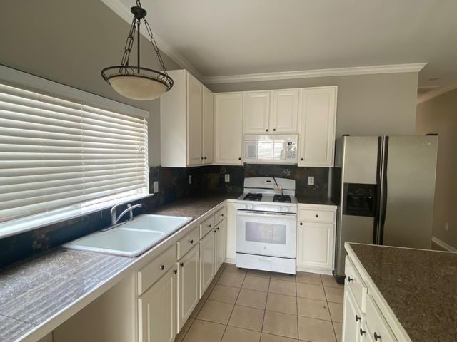 11908 Princess Garden Way, Houston, TX 77047