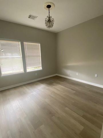 11908 Princess Garden Way, Houston, TX 77047