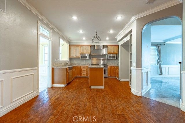 5857 Paisley Court, Riverside, CA 92507