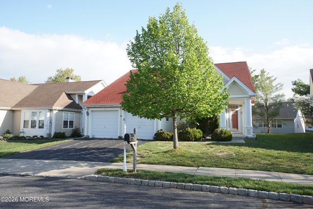 20 Turtle Creek Run 20, Barnegat, NJ 08005