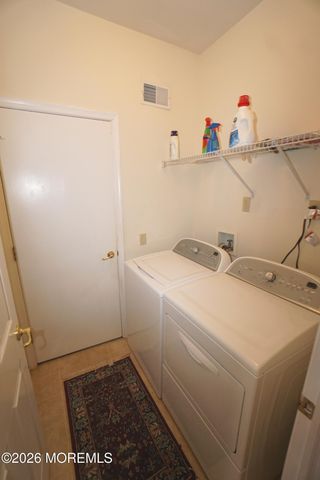 20 Turtle Creek Run 20, Barnegat, NJ 08005