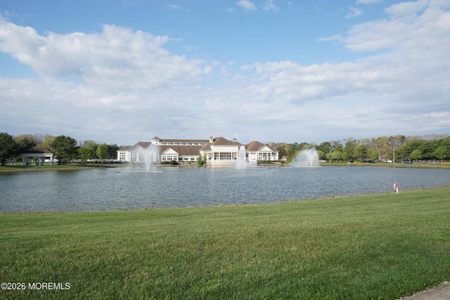 20 Turtle Creek Run 20, Barnegat, NJ 08005