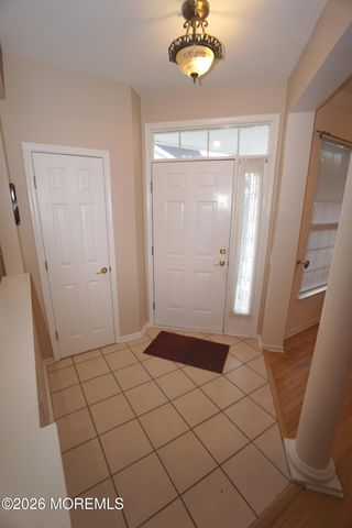 20 Turtle Creek Run 20, Barnegat, NJ 08005