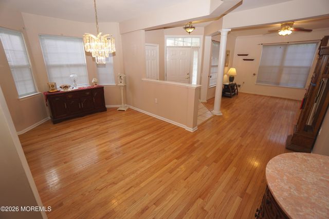 20 Turtle Creek Run 20, Barnegat, NJ 08005