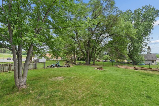 538 S Wasson Lane, River Falls, WI 54022