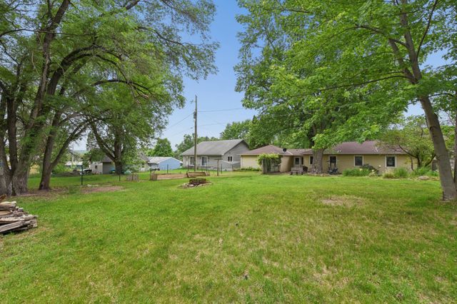 538 S Wasson Lane, River Falls, WI 54022