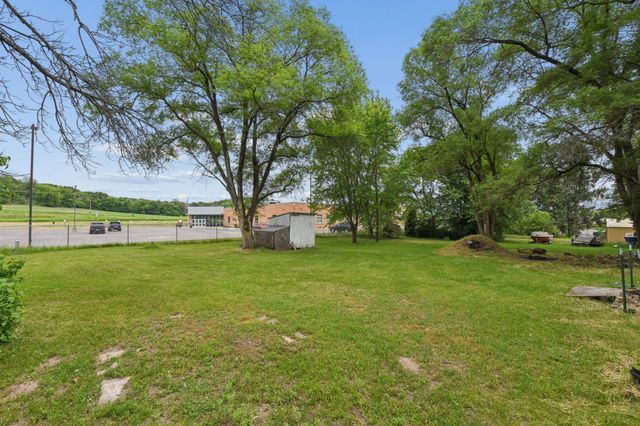 538 S Wasson Lane, River Falls, WI 54022