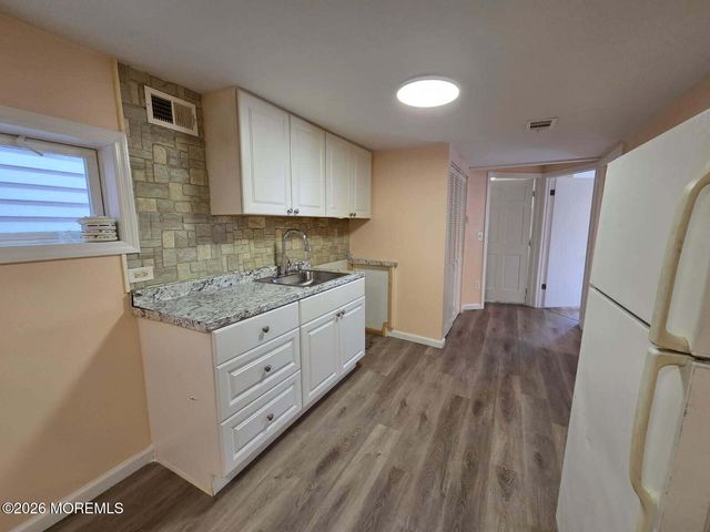 36 Shore Boulevard, Keansburg, NJ 07734