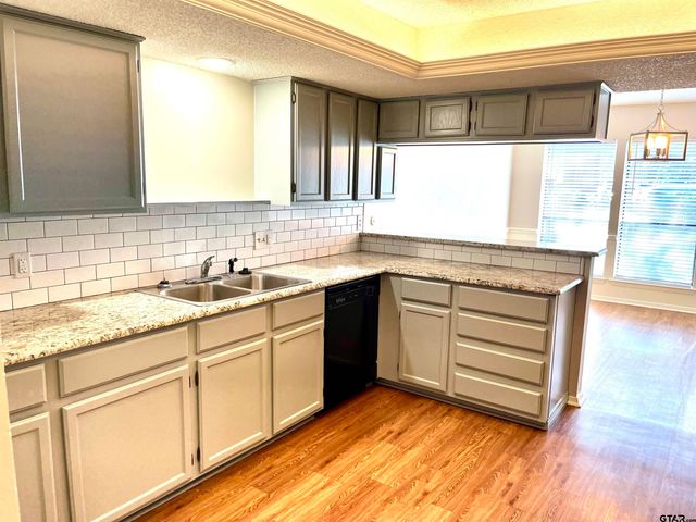 2501 Villa Ct., Tyler, TX 75703