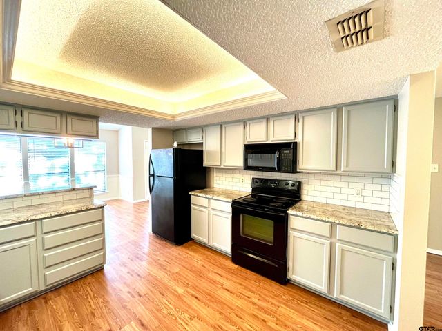 2501 Villa Ct., Tyler, TX 75703