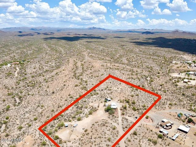 26331 W Rockaway Hills Drive, Morristown, AZ 85342