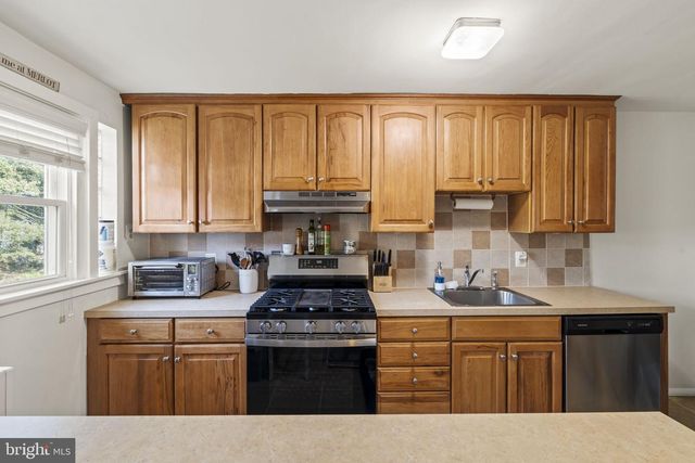 337 ABBEY TER, Drexel Hill, PA 19026