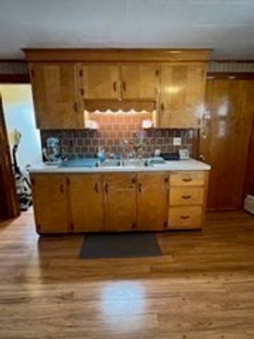 15-19 Elm Street, Leominster, MA 01543