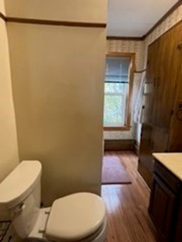 15-19 Elm Street, Leominster, MA 01543