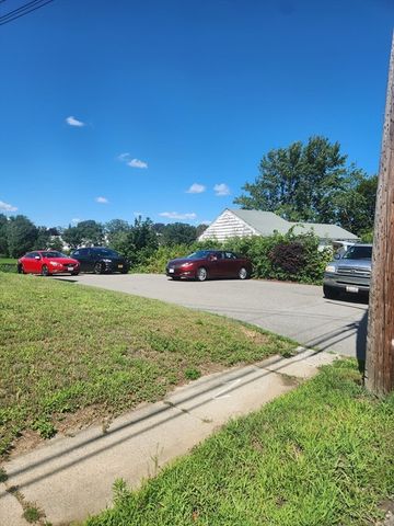 15-19 Elm Street, Leominster, MA 01543