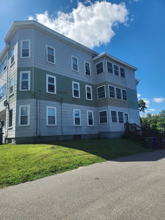 15-19 Elm Street, Leominster, MA 01543
