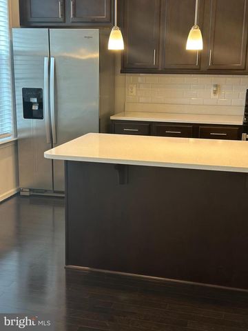 4703 SIX FORKS DR, Upper Marlboro, MD 20772