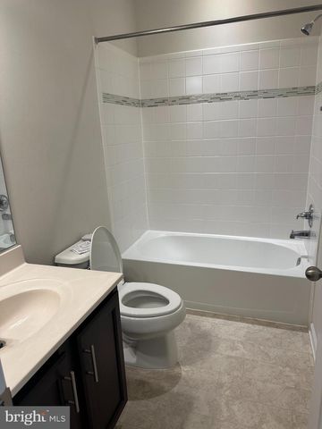 4703 SIX FORKS DR, Upper Marlboro, MD 20772