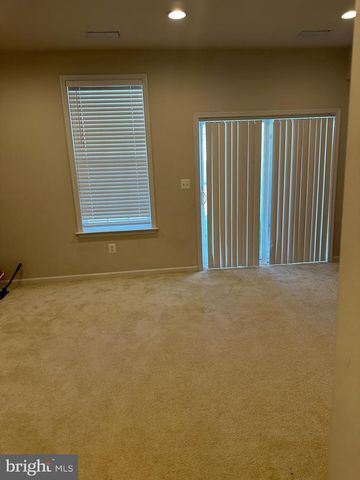 4703 SIX FORKS DR, Upper Marlboro, MD 20772