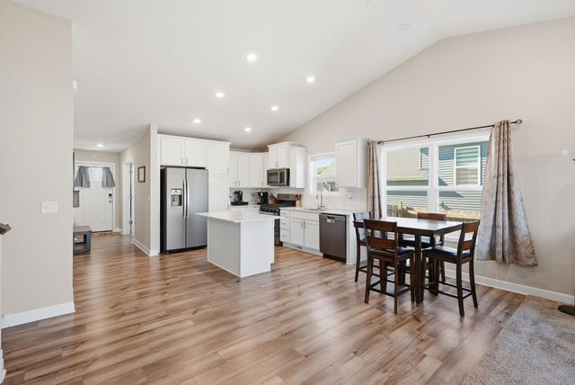 14121 Berkshire Lane N, Dayton, MN 55327