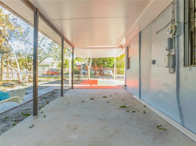 12210 NW 10th Avenue, North Miami, FL 33168