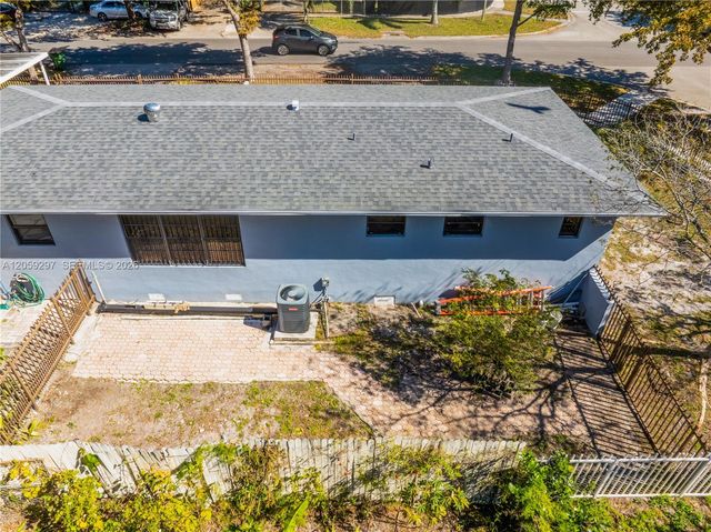 12210 NW 10th Avenue, North Miami, FL 33168