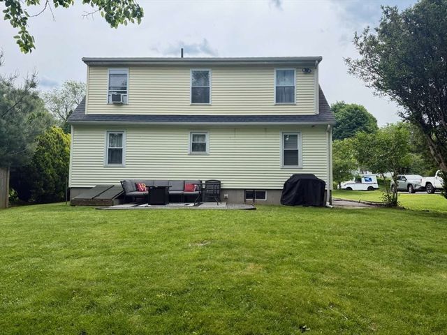 28 Ladybank, Worcester, MA 01606