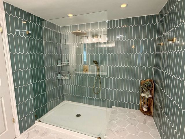 28 Ladybank, Worcester, MA 01606
