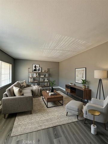 9230 S Figueroa, Los Angeles, CA 90003