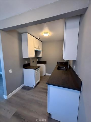 9230 S Figueroa, Los Angeles, CA 90003