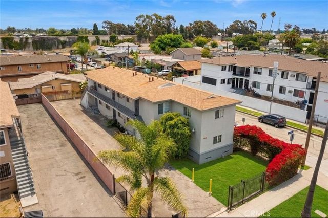 9230 S Figueroa, Los Angeles, CA 90003
