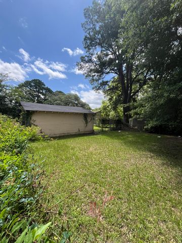 5902 Canal Boulevard, Shreveport, LA 71108