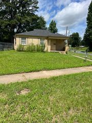5902 Canal Boulevard, Shreveport, LA 71108