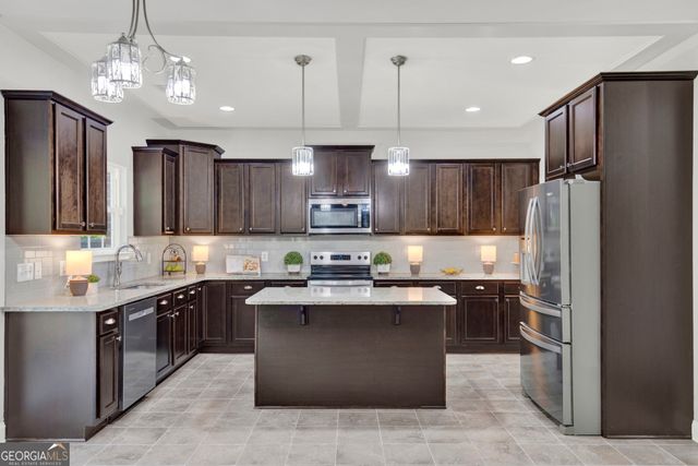 525 Dalcross Drive, Richmond Hill, GA 31324