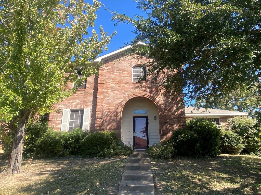 120 Cayman Drive, Lancaster, TX 75146