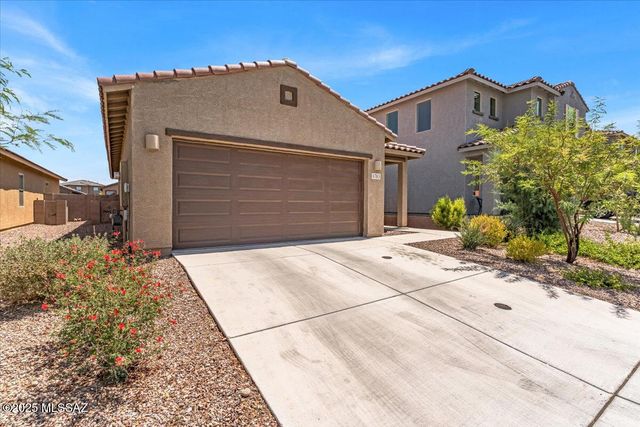 6783 E Paseo De Villalobos, Tucson, AZ 85756