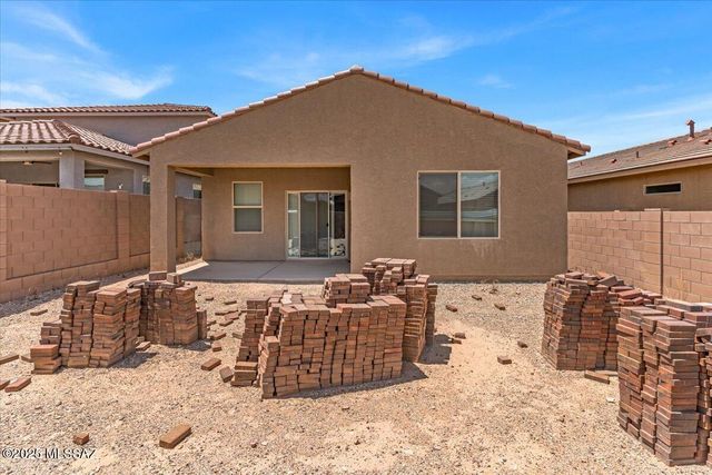 6783 E Paseo De Villalobos, Tucson, AZ 85756