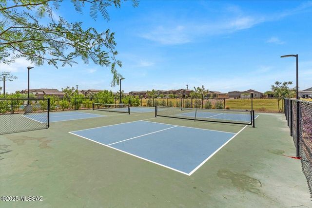 6783 E Paseo De Villalobos, Tucson, AZ 85756