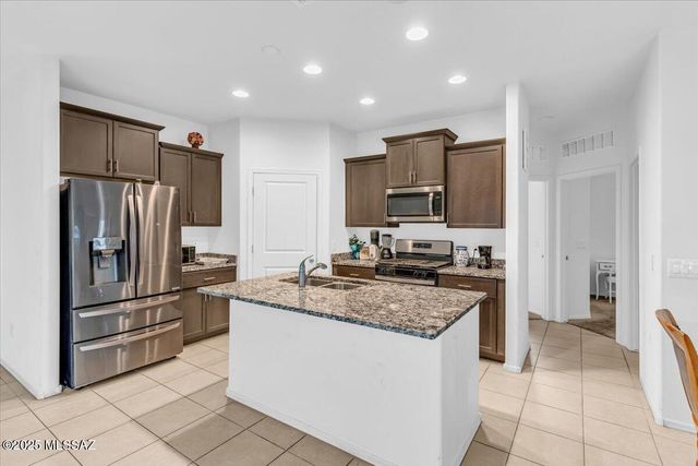 6783 E Paseo De Villalobos, Tucson, AZ 85756