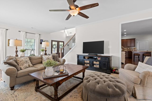 10045 Fox Cove Road, Knoxville, TN 37922