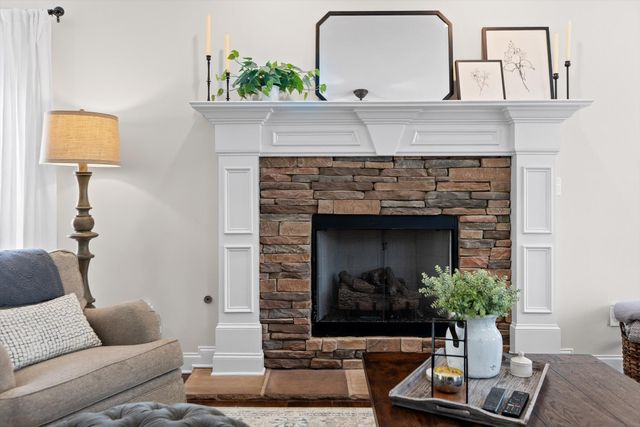 10045 Fox Cove Road, Knoxville, TN 37922