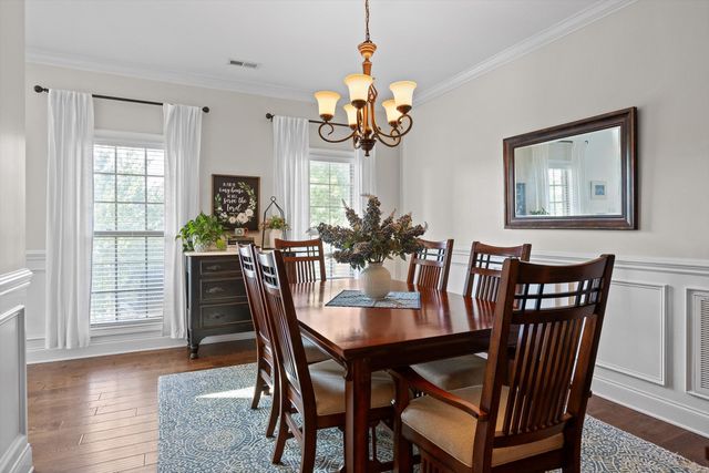 10045 Fox Cove Road, Knoxville, TN 37922