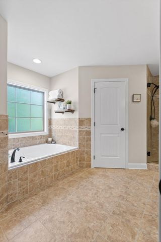 10045 Fox Cove Road, Knoxville, TN 37922