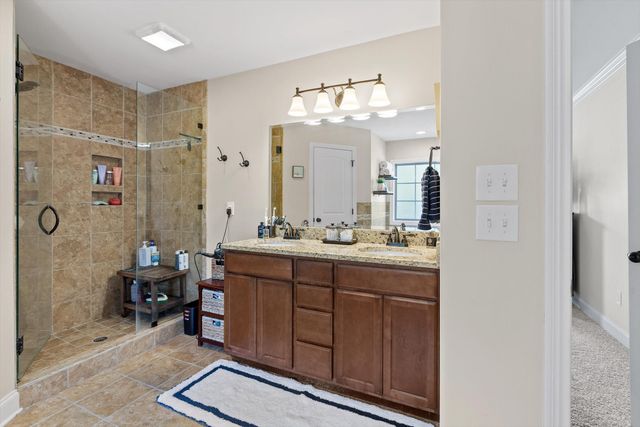 10045 Fox Cove Road, Knoxville, TN 37922