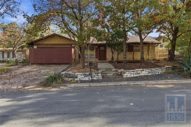 6809 Columbia DR, Austin, TX 78723