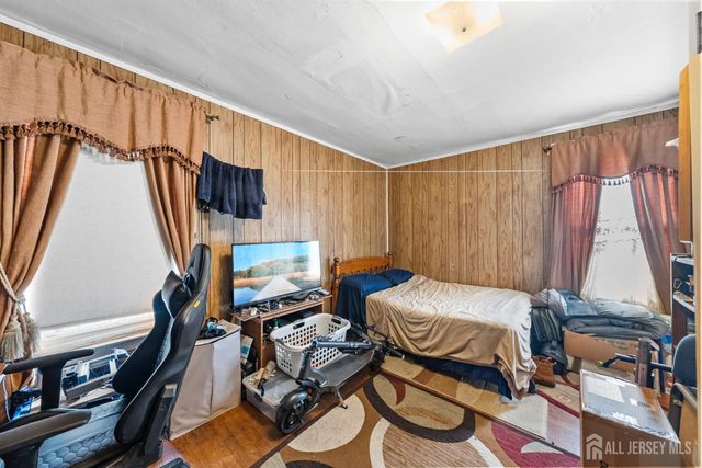 270 Suydam Street, New Brunswick, NJ 08901