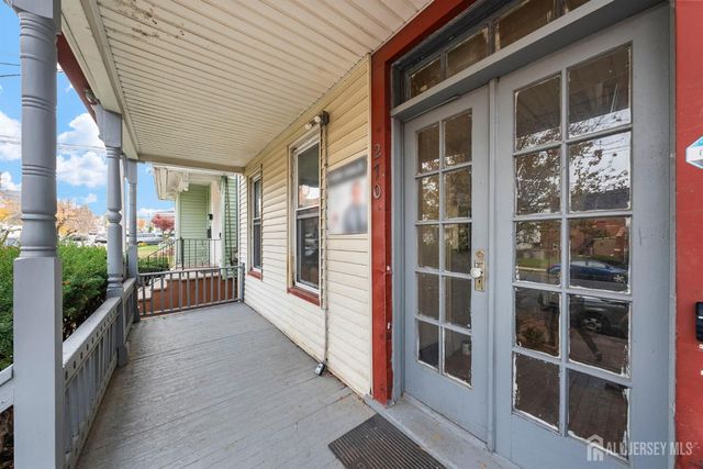 270 Suydam Street, New Brunswick, NJ 08901