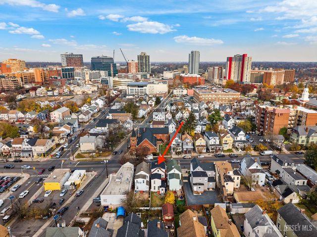 270 Suydam Street, New Brunswick, NJ 08901